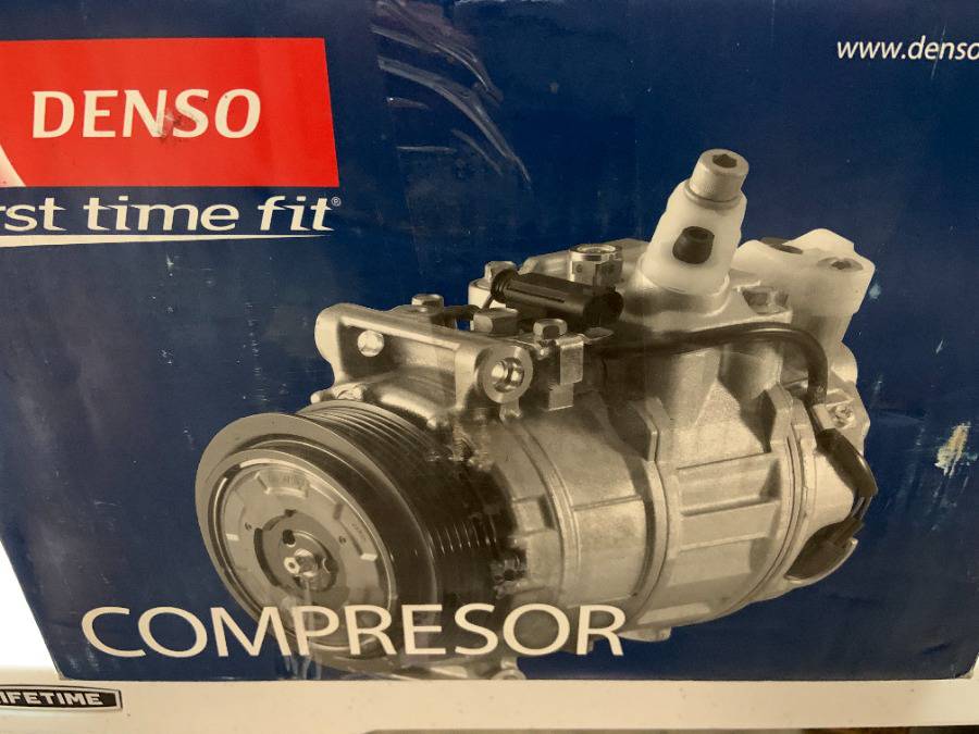 Denso 471-8151 New Compressor with Clutch 