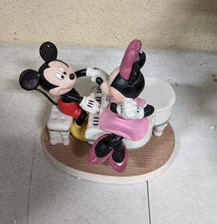 Precious Moments Disney Mickey Minnie Mouse Our Love is A Sweet