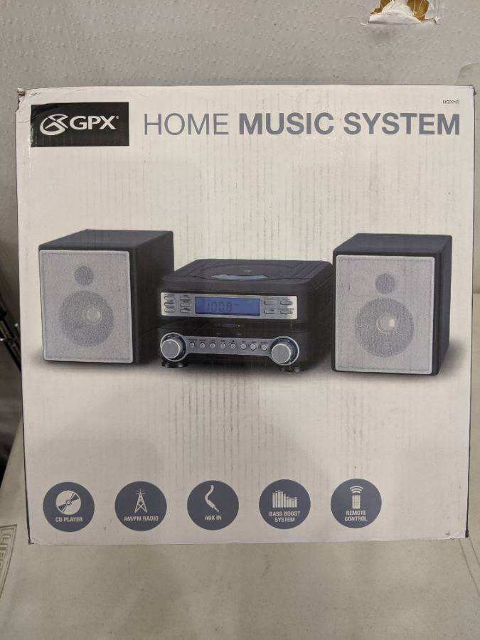 GPX HC221B Compact CD Player Stereo Home Music System with AM/ FM Tuner 