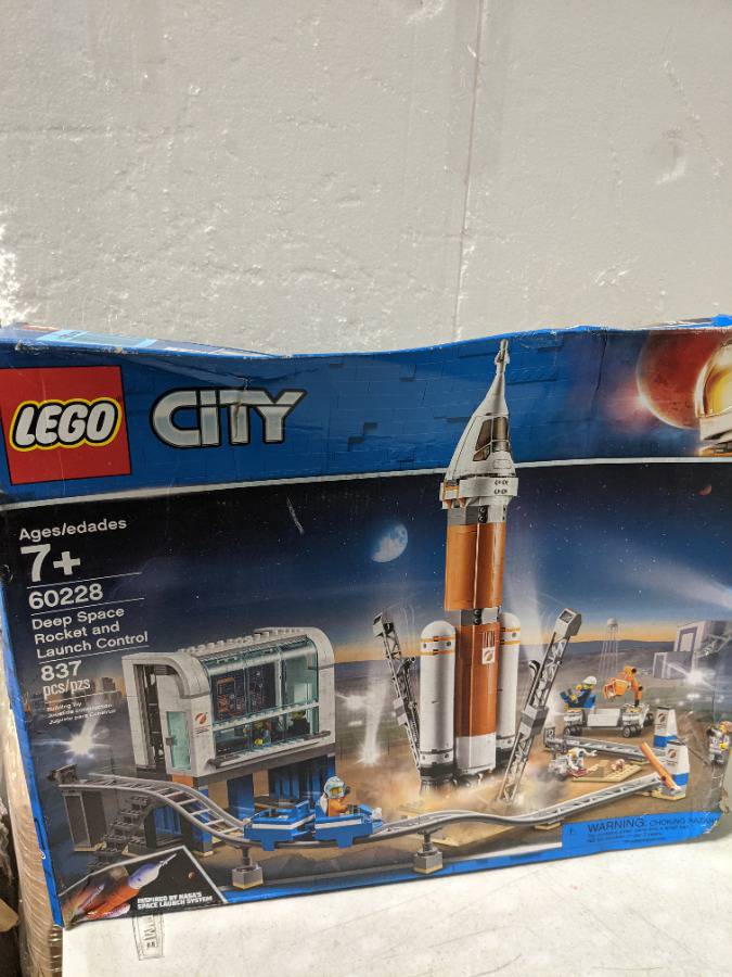 LEGO City Space Deep Space Rocket and Launch Control 60228 Model Rocket  Building