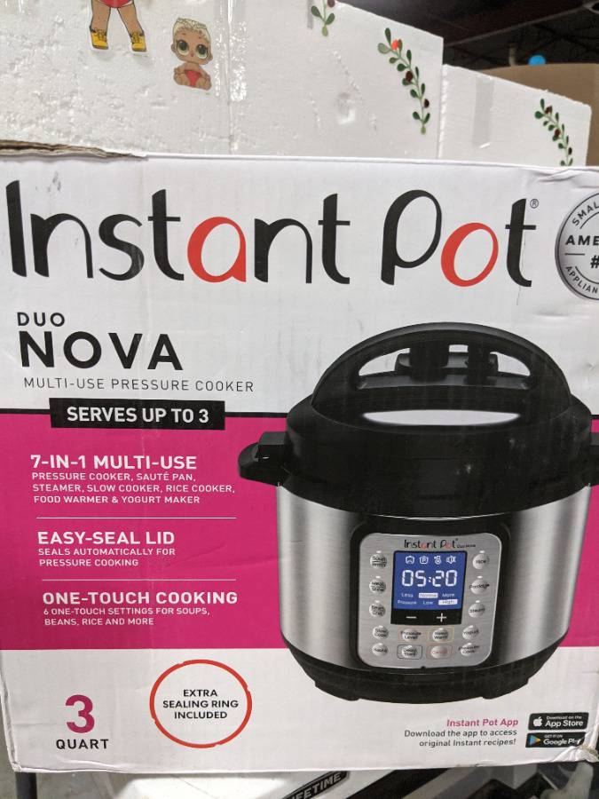 Instant Pot Duo Nova Electric Pressure Cooker 10 qt